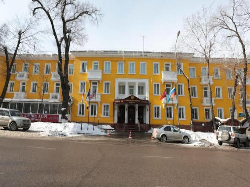 Ambassador Hotel Almaty Bagian luar foto